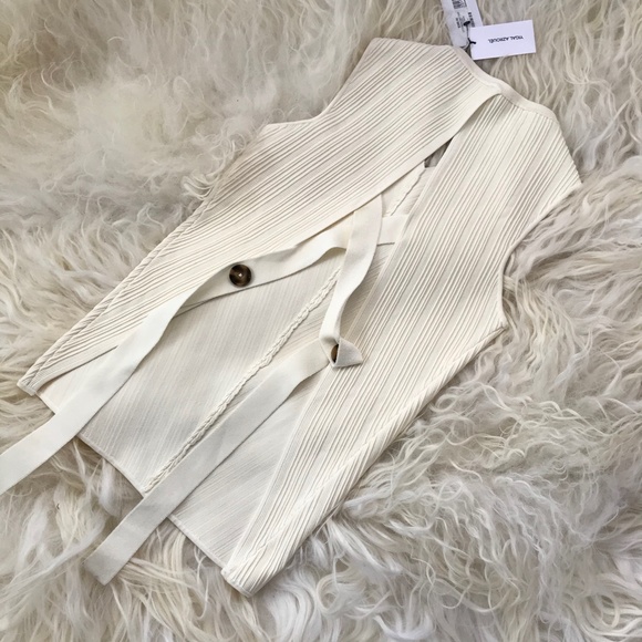 Yigal AzrouëlChevron Ottoman Knit Top - Picture 4 of 8